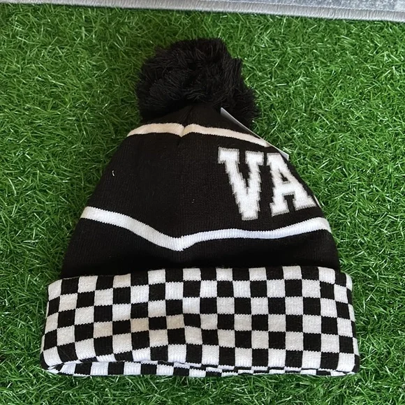 Vans WM Spirit Pom Black Checker Beanie Skateboarding Hat Women Men VN0A5LG3BLK - Picture 3 of 16
